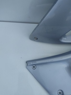 Боковой обтекатель левый правый 2шт.Yamaha TDM 850 3VD