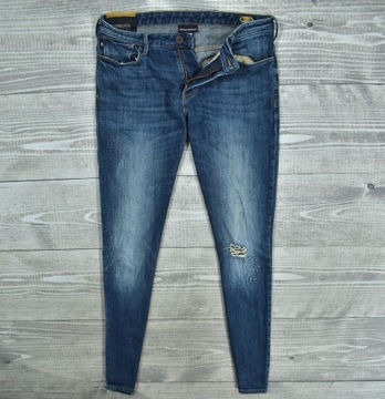 EMPORIO ARMANI J06 6Z1J06 Spodnie Jeansy / 31