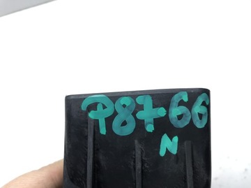 DRŽÁKY RAMENA LEVÝ PŘEDNÍ MERCEDES W222 W217