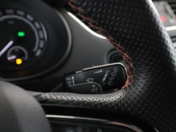 Skoda Octavia III RS Kombi 2.0 TDI 184KM 2015 Škoda Octavia Skoda Octavia RS Automat Navi, zdjęcie 30