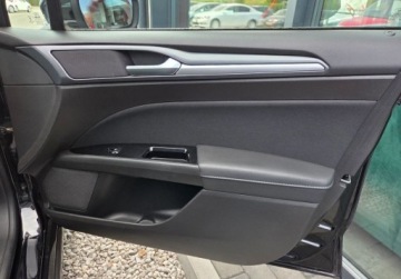 Ford Mondeo V Kombi 1.5 EcoBoost 160KM 2017 Ford Mondeo SW 1.5Benz 160KM LED 4xGrzane FoteleSzyba Parkasist Navi Faktu, zdjęcie 17