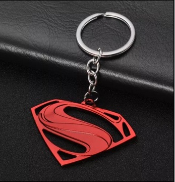 Брелок Супермен Кларк Кент Супергерой Чужой