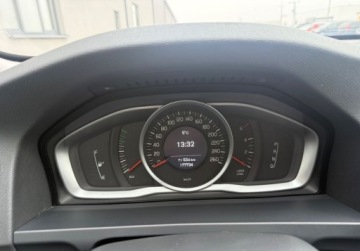 Volvo V60 I Kombi Facelifting 2.0 D4 DRIVE-E 190KM 2018 Volvo V60 salon PL FV VAT 23 bezwypadkowy roczna gwarancja hak, zdjęcie 16