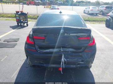 BMW Seria 3 G20-G21 2022 BMW Seria 3 M340I 2022 3.0 Benzyna 382KM, zdjęcie 3