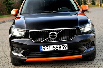 Volvo XC40 Crossover Facelifting 1.5 T2 129KM 2022 Volvo XC 40 1,5 Benzyna 130KM_T2_R Design_Full, zdjęcie 32