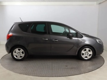 Opel Meriva II Mikrovan 1.7 CDTI ECOTEC 100KM 2011 Opel Meriva 1.7 CDTI, Automat, Klima, Tempomat, zdjęcie 5