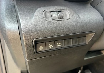 Citroen Berlingo III e-Osobowy M 50 kWh 136KM 2023 Citroen Berlingo Elektryk LED Kamera Sensor Asystent Pasa 7 osobowe 136KM, zdjęcie 10