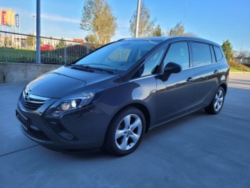 Opel Zafira C Tourer 2.0 CDTI ECOTEC 165KM 2013 Opel Zafira 2.0CDTi Innovation Rewelacyjna Bezwypadkowa 2.0 Diesel 165KM