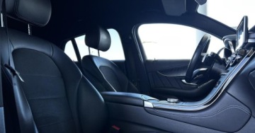 Mercedes GLC C253 Coupe 2.0 300 245KM 2018 Mercedes-Benz GLC SalonPL AMG Line Kamera360 Pneumatyka Integracja smartfo, zdjęcie 23