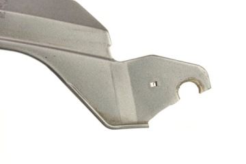 MAZDA 3 BK РЕШЕТКА РАДИАТОРА 29Y