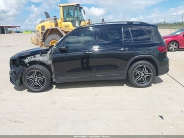 Mercedes GLB 2024 Mercedes-Benz GLB 2024, 250, 4x4, od ubezpieczalni 2.0 Benzyna 221KM, zdjęcie 3