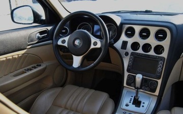 Alfa Romeo 159 Sedan 3.2 JTS 24v 260KM 2007 Alfa Romeo 159 GWARANCJA, Q4, 3.2 260KM, Automat, 4x4, Niski przebieg, Sko, zdjęcie 10