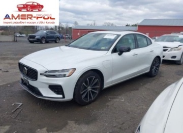 Volvo S60 III 2024 Volvo S60 Recharge T8 Plus Dark Theme 2024 2.0 Hybryda Plug-in 312KM