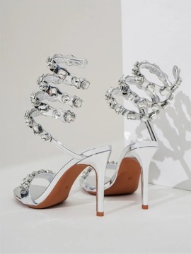 Srebrne sandały na szpilce lakierowane szpilki z biżuterią Alladies* AS8312