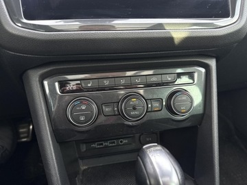 Volkswagen Tiguan II SUV 2.0 TDI BlueMotion Technology 240KM 2018 Volkswagen Tiguan Highline 2.0 TDI / 240KM, DSG, 4, zdjęcie 19