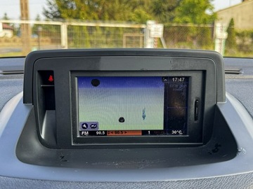 Renault Megane III Grandtour 2.0 16v 140KM 2010 Renault Megane Panorama Navi Gwarancja, zdjęcie 16