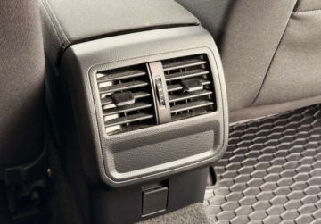 Volkswagen Passat B8 Variant Facelifting 1.5 TSI EVO 150KM 2022 Volkswagen Passat Matrix-LED Kamera Czujniki Travel Assist FVAT23 Sal, zdjęcie 29