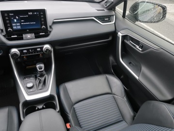 Toyota RAV4 V SUV 2.5 Hybrid Dynamic Force 218KM 2021 Toyota RAV 4 2.5 Hybrid, Salon Polska, zdjęcie 7