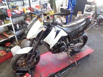 KTM DUKE II LC4 640 625 бак топливный бак