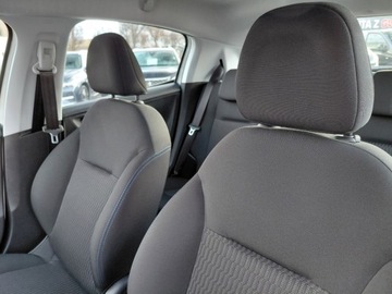 Peugeot 208 I Hatchback 5d Facelifting 1.2 PureTech 82KM 2019 Peugeot 208 Klimatyzacja Kamera Komputer Tempomat 1.2 Benzyna 82KM, zdjęcie 13