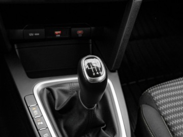 Kia Ceed III Kombi Facelifting 1.5 T-GDI 160KM 2022 Kia Cee'd GD4E984#1.5 T-GDI M 2 stref klima K.cof, zdjęcie 16