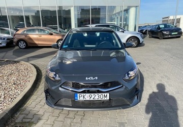 Kia Ceed III Hatchback Facelifting  1.5 T-GDI 160KM 2022 Kia Ceed 1 Wl. , Salon PL , Zadbany , 1.5 benz..., zdjęcie 1