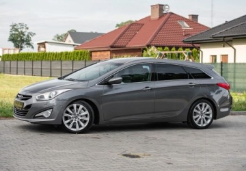 Hyundai i40 Kombi 1.7 CRDi HIGH 136KM 2011 Hyundai i40 17CRDI 136KM Ledy Navi Camera Skora Panorama Full Serwis Gwara, zdjęcie 29