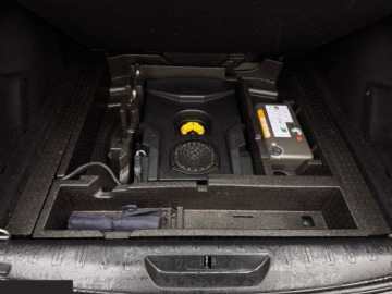 Peugeot 308 II SW 1.2 PureTech 130KM 2016 Peugeot 308 1.2 PureTech 130KM GPF Stop &amp; Start Allure Business-Paket 2016r, zdjęcie 24