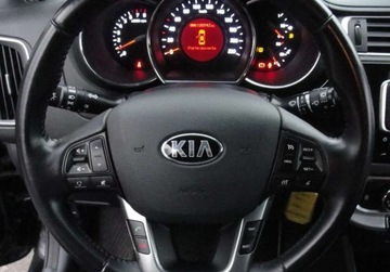 Kia Rio III Sedan Facelifting 1.2 DOHC CVVT 84KM 2016 Kia Rio 1,2 benzyna 100 tys.km. 1.2 Benzyna 84KM, zdjęcie 9