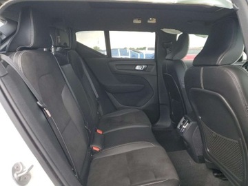 Volvo XC40 2022 Volvo XC 40 T5 R-Design 2022 2.0l 2.0 Benzyna 248KM, zdjęcie 11