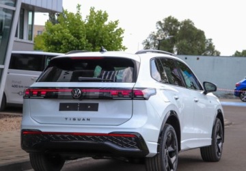 Volkswagen Tiguan III 2025 Volkswagen Tiguan HAK, IQ DRIVE, LED Matrix, Climatronic, dostepny od reki, zdjęcie 4