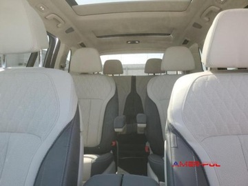 BMW X7 2023 BMW X7 2023 r.,4,4L M 60 I 4.4 Benzyna 523KM, zdjęcie 9