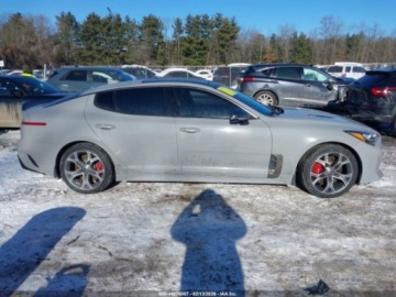 Kia Stinger Liftback 3.3 T-GDi 366KM 2019 Kia Stinger GT2 2019 3.3 Benzyna 365KM, zdjęcie 6