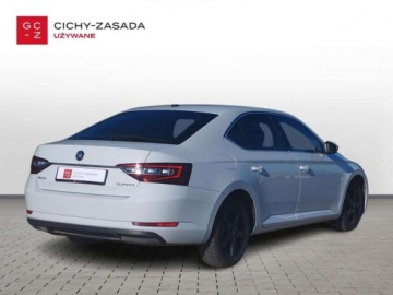 Skoda Superb III Liftback Facelifting 2.0 TDI SCR 150KM 2019 Skoda Superb 2.0 TDI 150KM DSG BiXenonCzujnikiSalonPL 2.0 Diesel 150KM, zdjęcie 4