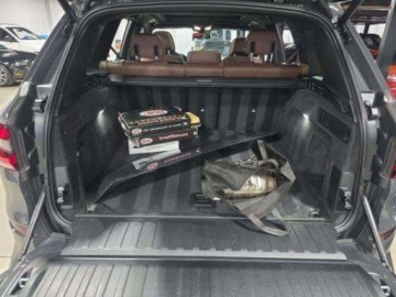 BMW X5 G05 2023 BMW X5 M50i 2023 4.4 Benzyna 523KM, zdjęcie 3