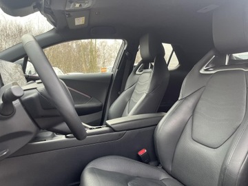 Toyota C-HR II SUV 2.0 Hybrid Dynamic Force 197KM 2024 Toyota C-HR 2.0 Hybrid Executive 2.0 Hybrid Dynami, zdjęcie 6