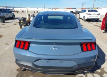 Ford Mustang VI 2025 Ford Mustang FORD MUSTANG ECOBOOST PREMIUM FASTBACK 2.3 Benzyna 319KM, zdjęcie 3