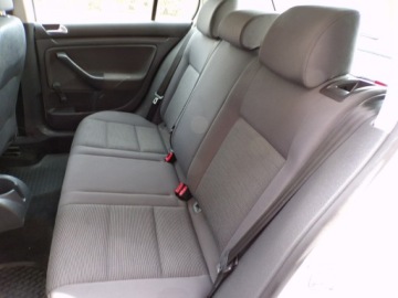 Volkswagen Golf V Hatchback 1.4 i 16V 75KM 2006 Volkswagen Golf 1,4 2006R, zdjęcie 21