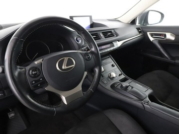 Lexus CT Hatchback 5d Facelifting 200h 136KM 2017 Lexus CT navi kamera grzane fotele tempomat, zdjęcie 13