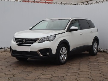 Peugeot 5008 II Crossover 1.2 PureTech 130KM 2017 Peugeot 5008 PureTech 130, Salon Polska, 7 miejsc, zdjęcie 1