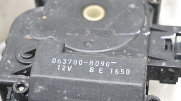 RADIÁTOR ZADNÍ LEXUS LS430 87030-50021