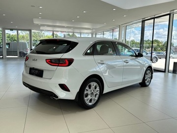 Kia Ceed III Hatchback Facelifting  1.5 T-GDI 160KM 2024 Kia Ceed M, CarPlay, 1 właściciel, Salon Polska, F, zdjęcie 3