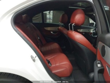 Mercedes Klasa C W205 2018 Mercedes-Benz Klasa C 2018 Mercedes-Benz C-Class C 300 Sedan 2.0 Benzyna, zdjęcie 10