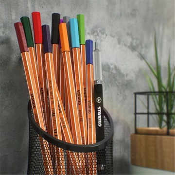 Тонкая подводка Stabilo Point Blue 88.