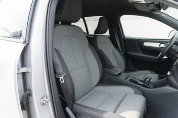 Volvo XC40 Crossover Facelifting 2.0 B4 197KM 2024 Volvo XC 40 B4 197KM FV23%, zdjęcie 10