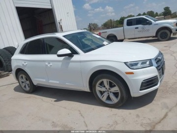 Audi Q5 II SUV 2.0 TFSI 252KM 2018 Audi Q5 2018 AUDI Q5 2.0T PREMIUM2.0T TECH PREMIUM 2.0 Benzyna 253KM, zdjęcie 8