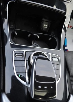 Mercedes Klasa C W205 Limuzyna 180 156KM 2017 Mercedes-Benz Klasa C 180 CGI Avangarde Automat Benzyna 1.6 Benzyna 156KM, zdjęcie 33