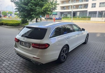 Mercedes Klasa E W213 Kombi Facelifting 2.0 220d 200KM 2022 Mercedes-Benz Klasa E Mercedes-Benz Klasa E 220 d T 9G-TRONIC Avantgarde, zdjęcie 4