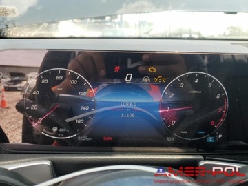 Mercedes GLB 2024 Mercedes-Benz GLB _250_4MATIC_2.0 L_221 km_2024r 2.0 Benzyna 221KM, zdjęcie 10