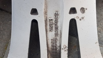 GLK W204 ЛЕГКОСПЛАВНЫЙ ДИСК 8.5Jx19 ET52